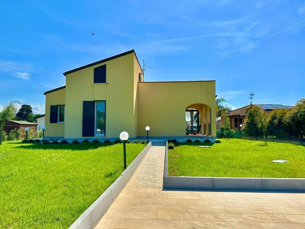 Kontakte von Sophy\'S Villa